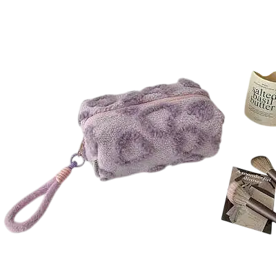 Heart Pattern Plush Makeup Bag secondary image
