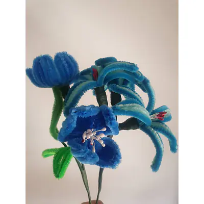 Pipe Flower Sky Blue Bunch primary image