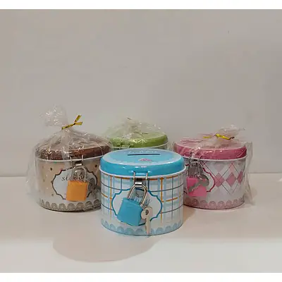 Kid's Piggy Bank primary image