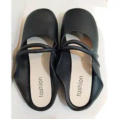 Fashionable Women' Slipper secondary image