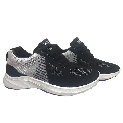 Black & White Sneaker primary image