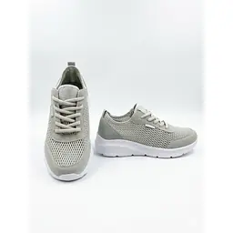 Generic men's breathable mesh fashion sneakers. - Master