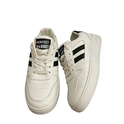 Fashion streetwear style sneakers primary image