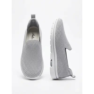 Max Men Textured Knit Slip-On Sports Shoes primary image