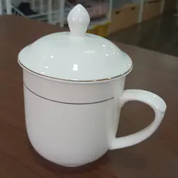 Ceramic Cup With Lid Gold Rim 300ml - Master
