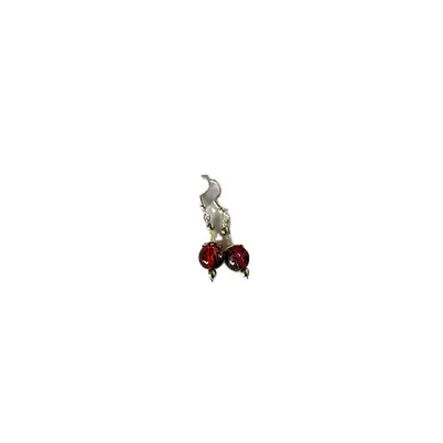 Earing primary image