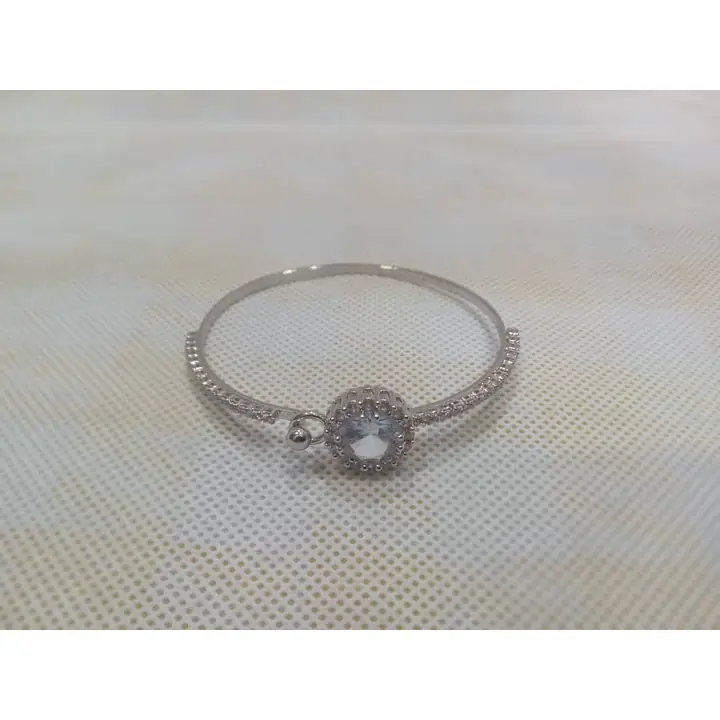 Blinding Round Zirconia Bracelet - Master